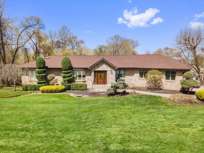 Photo of 416 Storms Road, Valley Cottage NY