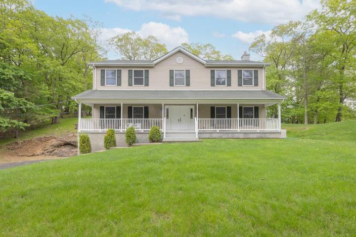 Photo of 253 West Main Street, Stony Point NY