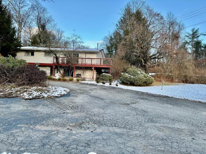 Photo of 23 Diane Boulevard, Woodridge NY