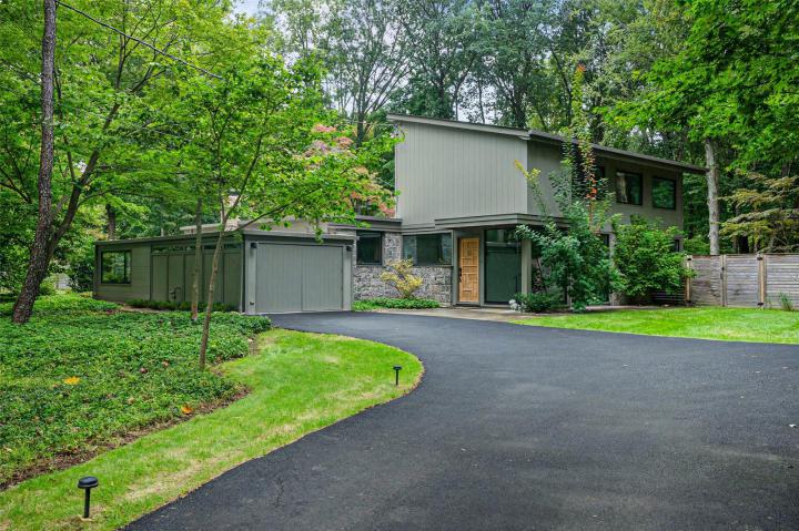 Photo of 95 Marlborough Road, Briarcliff Manor NY