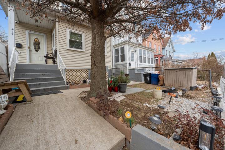 Photo of 417 South 4th Avenue