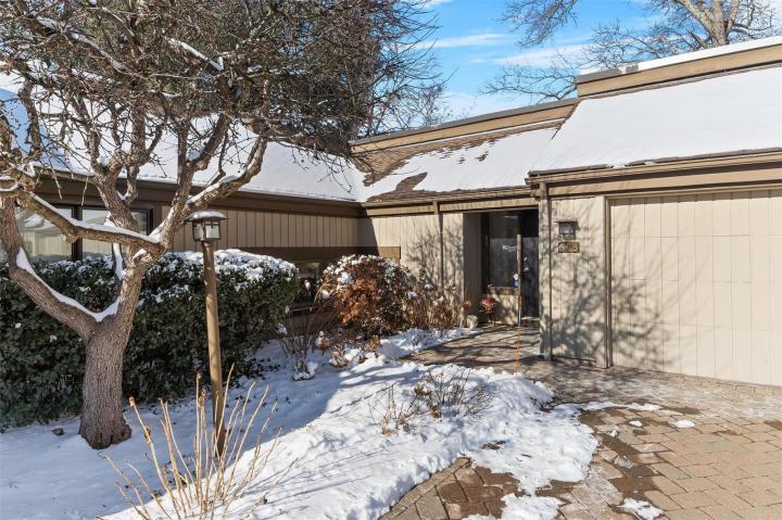 Photo of 67 Heritage Hills B, Somers NY