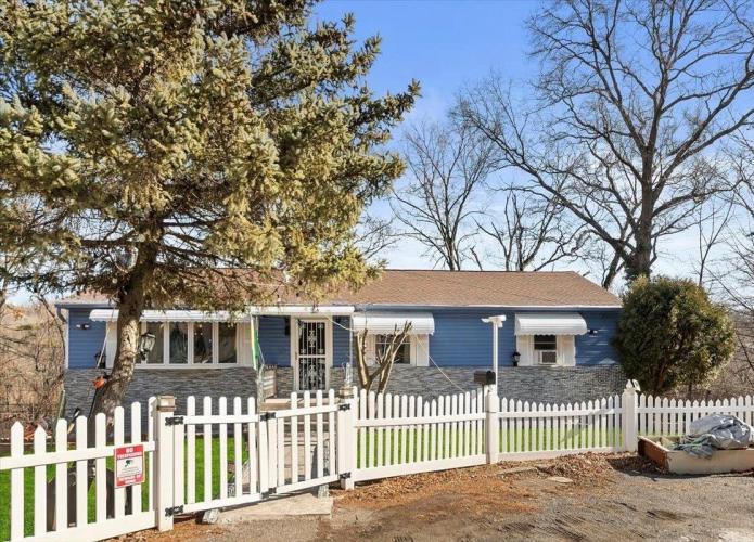 Photo of 33 Linn Place, Yonkers NY