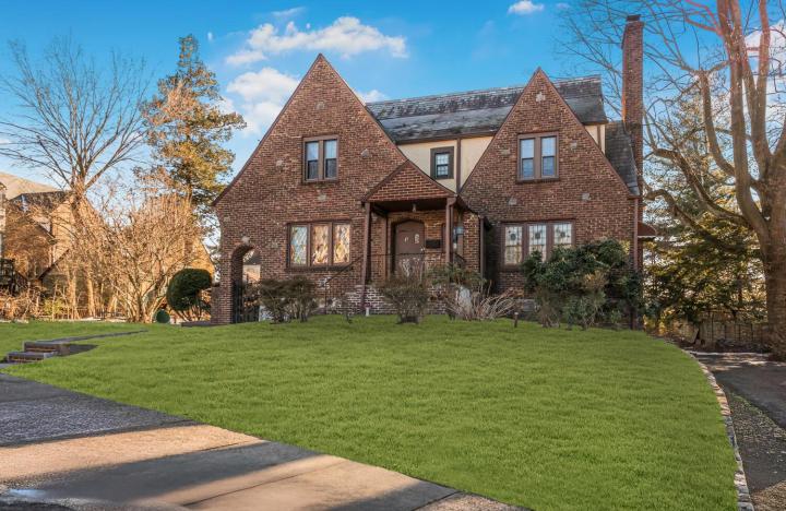 Photo of 11 Wilcox Avenue, Yonkers NY