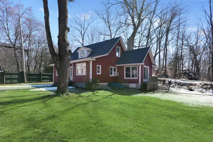 Photo of 17 Byram Hill Road, Armonk NY