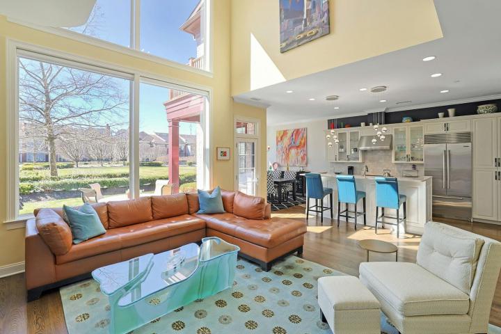 Photo of 6 Hudson View Way, Tarrytown NY