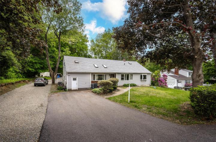Photo of 929 Fox Meadow Road, Yorktown Heights NY