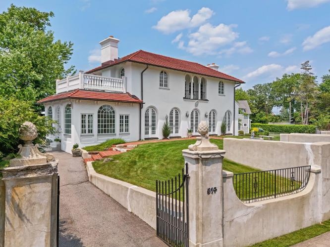 Photo of 514 Alda Road, Mamaroneck NY