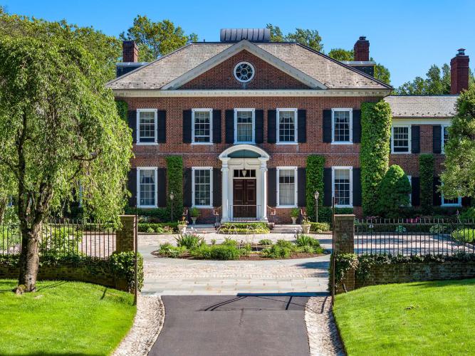 Photo of 842 Sleepy Hollow Road, Briarcliff Manor NY
