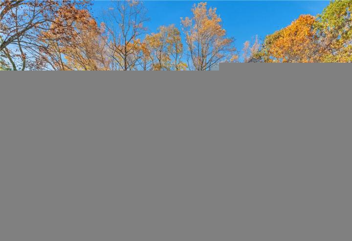 Photo of 50 Brook Hills Circle, White Plains NY