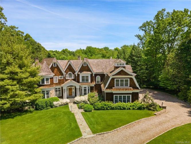 Photo of 55 Algonquin Drive, Chappaqua NY