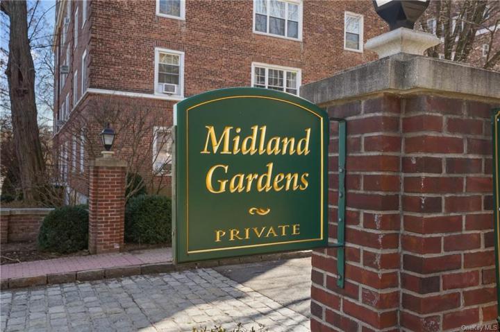 Photo of 5 Midland Gardens 4k, Bronxville NY