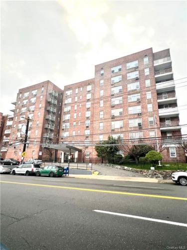 Photo of 355 Bronx River Road 1n, Yonkers NY