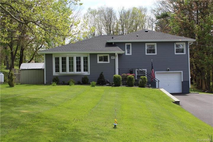 Photo of 307 Fairview Avenue, Yorktown Heights NY