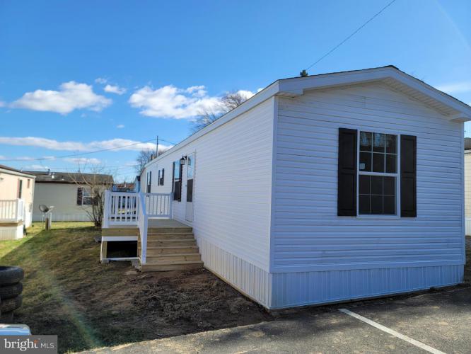 6801 Penn Avenue 4, Wernersville PA 19565 for sale by EveryHome Realtors