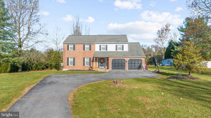 Photo of 345 Texter Mountain Road, Robesonia PA