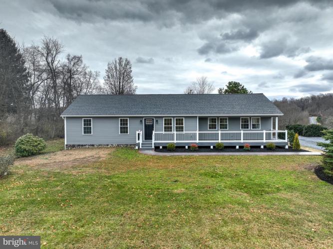 495 Golf Course Road, Birdsboro PA 19508 for sale by EveryHome Realtors