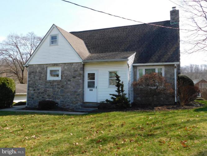 666 S Reading Avenue, Boyertown PA 19512 for sale by EveryHome Realtors