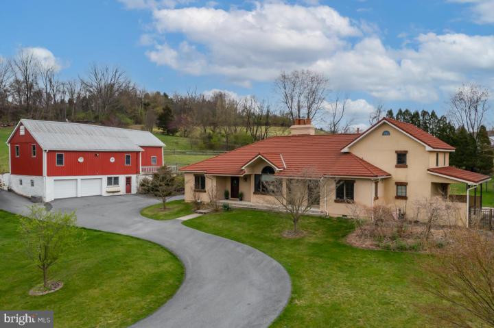 Photo of 1040 Brownsville Road, Wernersville PA