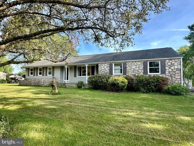 5800 Littlefield Avenue, Reading PA 19606 for sale by EveryHome Realtors