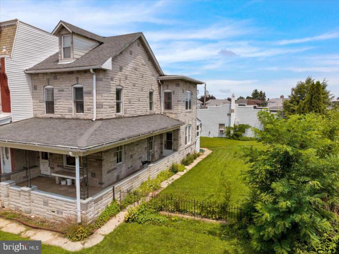 Photo of 529 Chestnut Street, West Reading PA