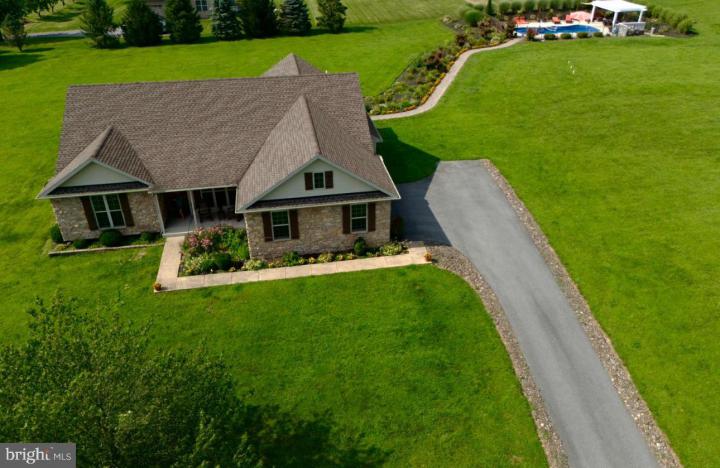 Photo of 101 Cider Mill Road, Mertztown PA