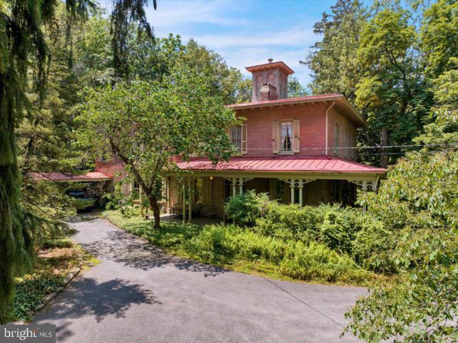 Photo of 1670 Moselem Springs Road, Hamburg PA