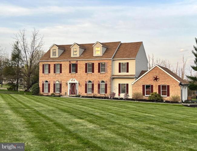 Photo of 11 Morlatton Road, Douglassville PA