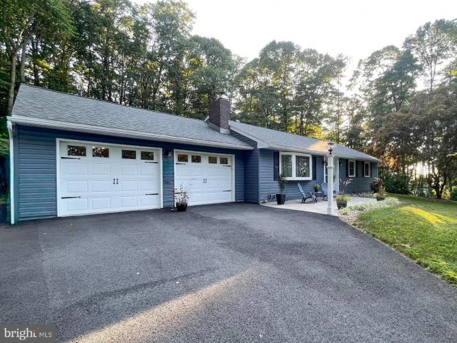 Photo of 5018 Mifflin Drive, Mohnton PA