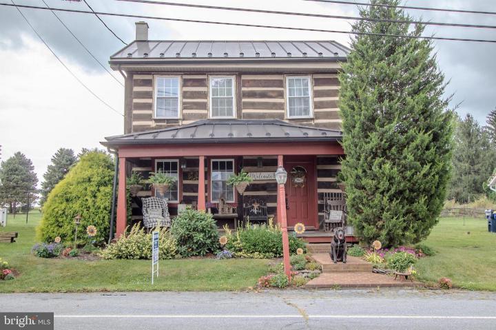 Photo of 16 Main Street, Womelsdorf PA