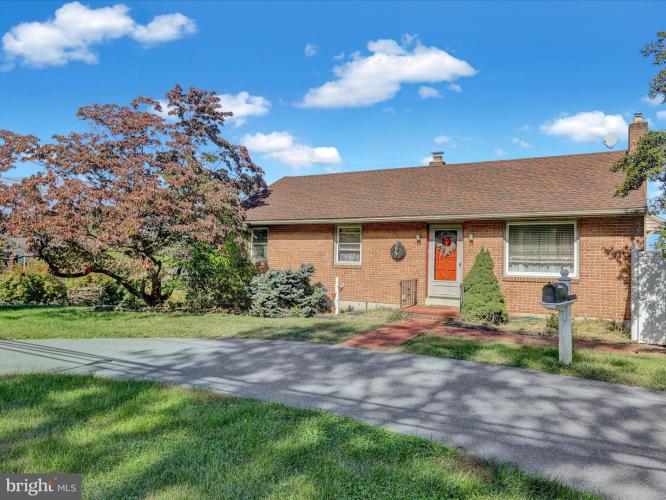 Photo of 1100 Old Fritztown Road, Reading PA