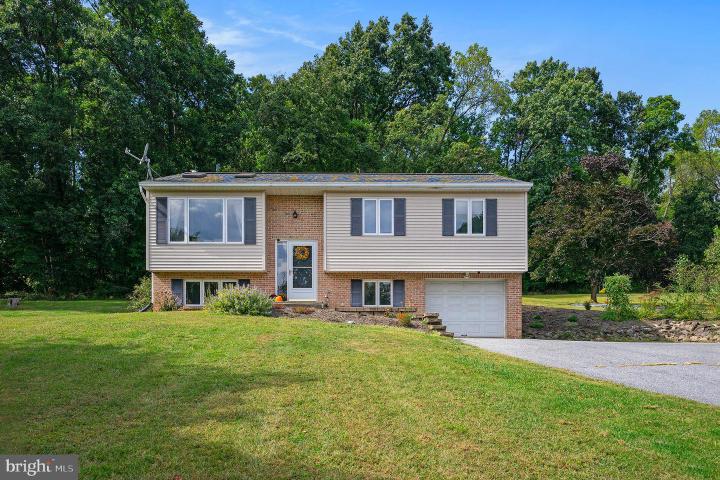 Photo of 14 Essig, Fleetwood PA