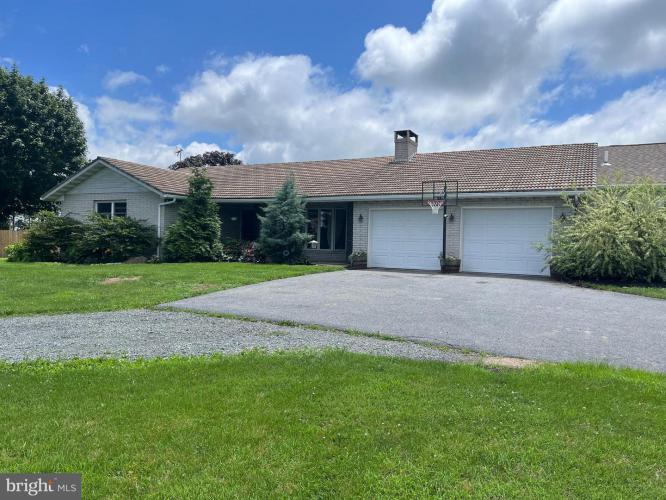 Photo of 221 Hartman Road