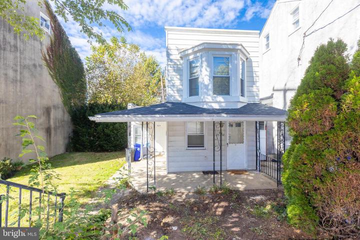 Photo of 920 Hampden Boulevard