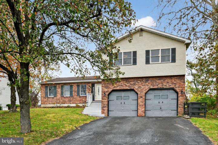 Photo of 207 Lincoln Drive, Reading PA