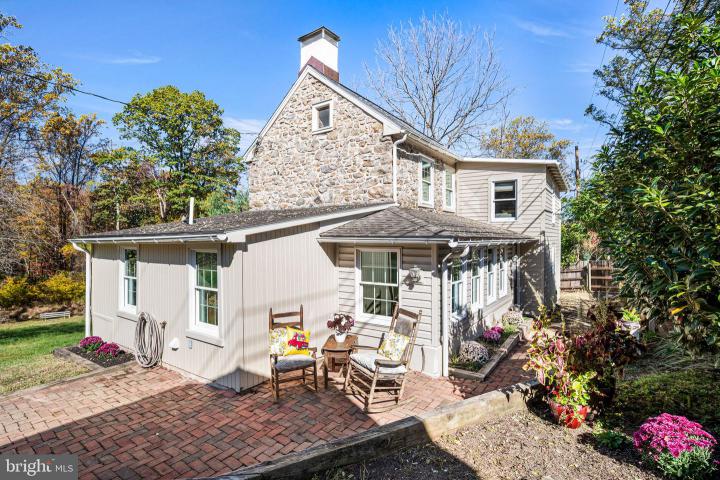 Photo of 84 Sunset Hill Road