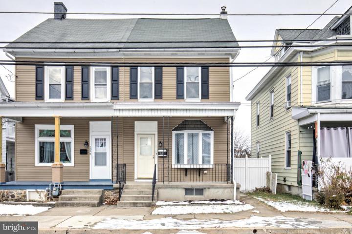 Photo of 133 W Washington Street