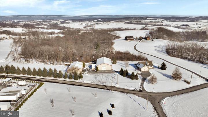 Photo of 36 Host Road, Womelsdorf PA