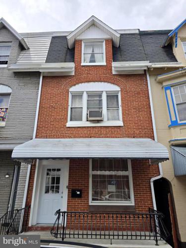 Photo of 942 N 11th Street, Reading PA