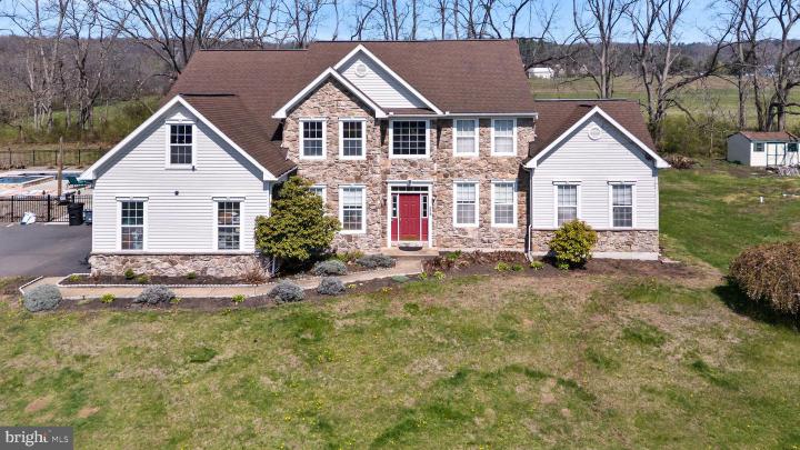 Photo of 5028 Vista Court