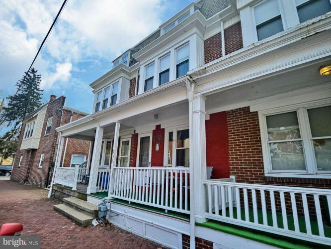 Photo of 1750 Haak Street