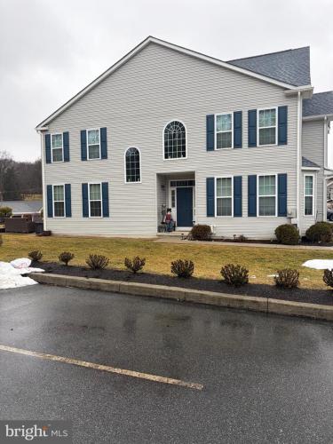 Photo of 74 Emily Court