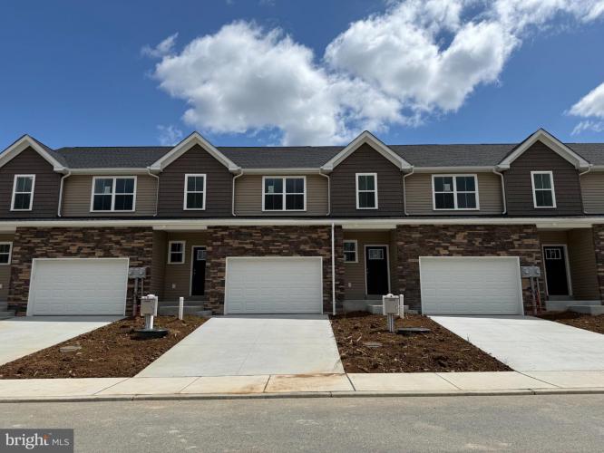 Photo of 227 Lucille Way Lot27