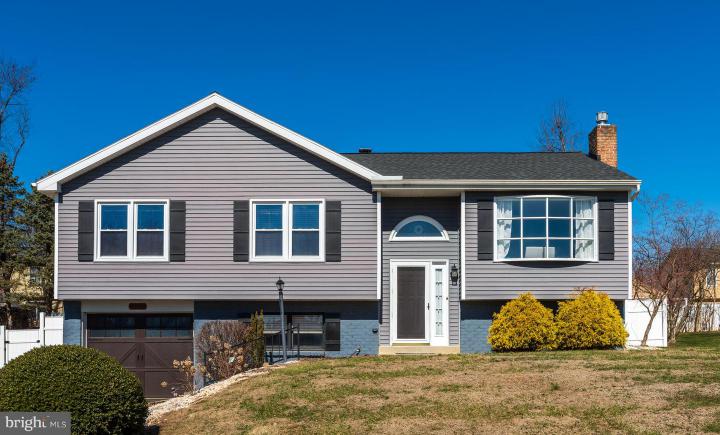 Photo of 5005 Farming Ridge Boulevard