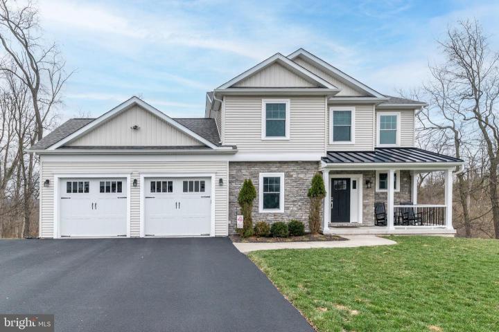 Photo of 447 Green Meadow Drive