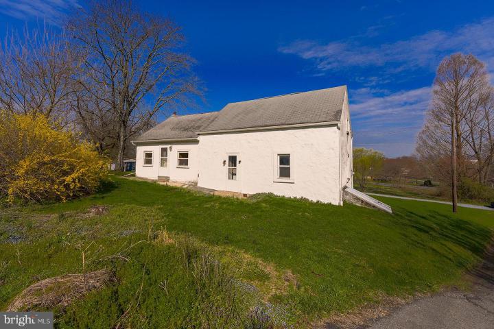 Photo of 11 Witwer Lane