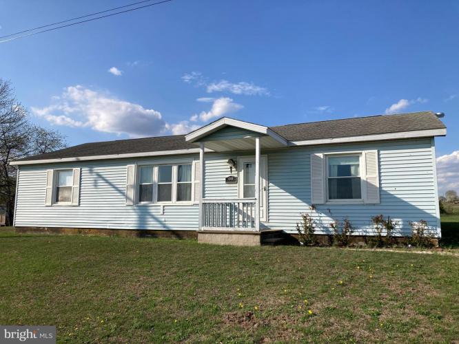 Photo of 444 Dreibelbis Mill Road