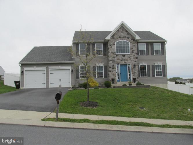Photo of 15 Bisbee Drive
