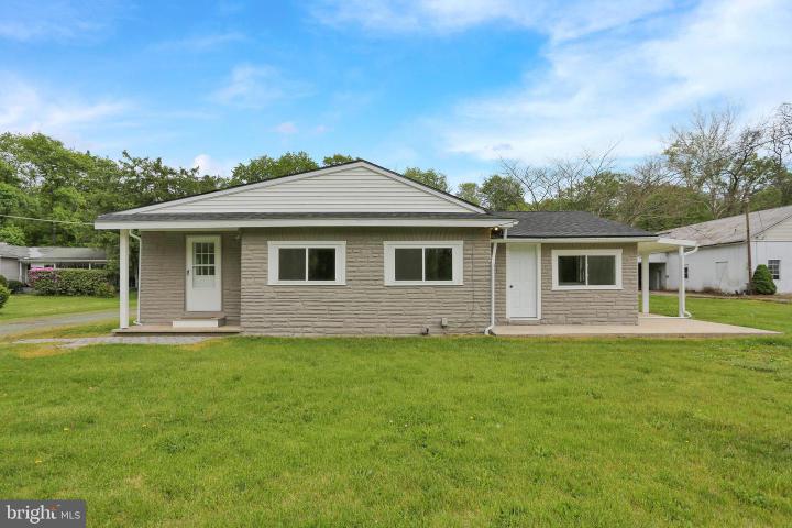 Photo of 493 Mohrsville Road
