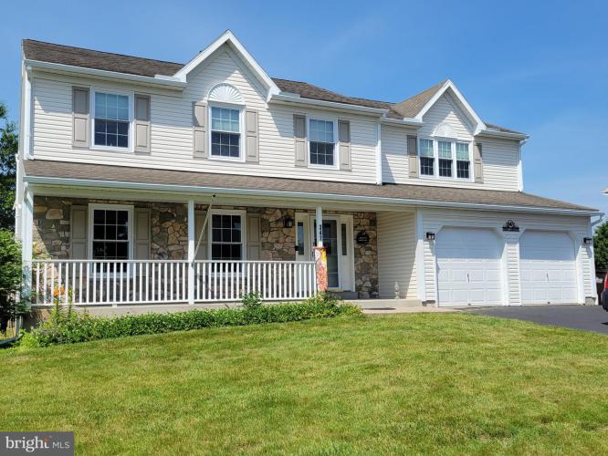 Photo of 347 Rosecliff Drive